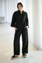 Load image into Gallery viewer, Eadie Lifestyle - Fundamental Linen Shirt in Black colour front shot
