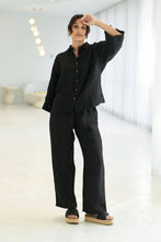 Load image into Gallery viewer, Eadie Lifestyle - Fundamental Linen Shirt in Black colour front shot
