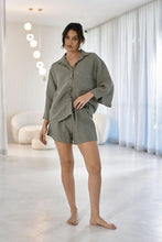 Load image into Gallery viewer, Eadie Lifestyle - Fundamental Linen Shorts in Pistachio colour front shot
