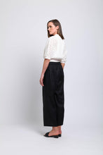 Load image into Gallery viewer, Foil - Wide Variety Pant in Black colour side shot
