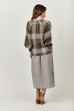 Load image into Gallery viewer, Naturals by O&amp;J Linen Long Sleeve, Ruffle Collar Top Breen Plaid Color Back View
