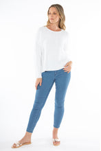 Load image into Gallery viewer, Jump - Slub Rib Pullover in White colour front shot
