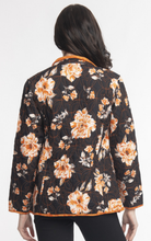 Load image into Gallery viewer, Orientique Puccini Quilted Reversible Jacket back closed up
