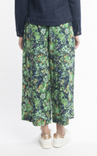 Load image into Gallery viewer, Orientique Vivaldi Wide Leg Pants back closed up
