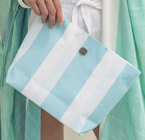 Picnicdaise Zip Clutch - Aqua colour