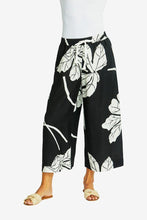 Load image into Gallery viewer, Ping Pong - Atlas Wide Leg Pant in Black/Ivory colour front shot
