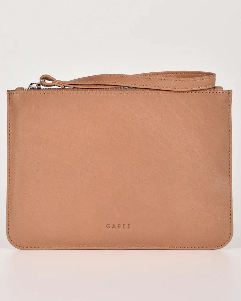 Queens Leather Pouch in Camel colour