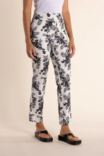 Load image into Gallery viewer, Two-T&#39;s - 7/8 Leaf Print Pull On Pant in Black/White colour front shot
