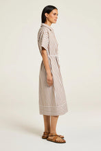 Load image into Gallery viewer, Yarra Trail - Ari Dress in Toffee/White colour side shot
